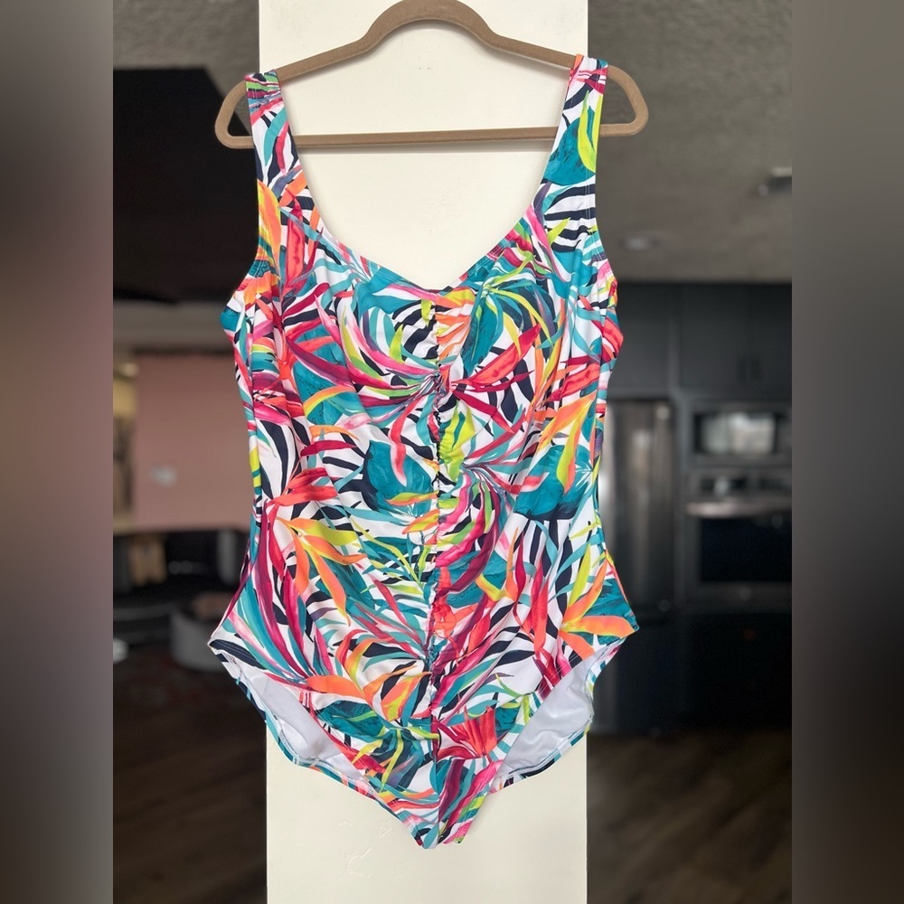 RAINBOW TROPICAL SONNET SHORES NWT BATHING SUIT SZ 24W